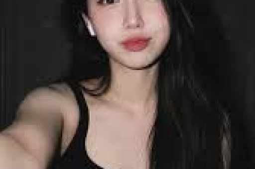12位60+男星群像：周润发佝偻如80吕良伟一身腱子肉似小伙